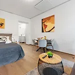 Stylish Studio, Smart Tv, 2 Beds